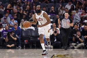 张佳玮：骑士和掘金都缺了王牌游弋人 哈登今天防约基奇大成功