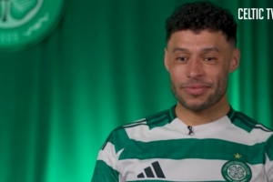 张伯伦：乔·哈特和罗伯逊都劝我来凯尔特人 奥尼尔教练打动了我