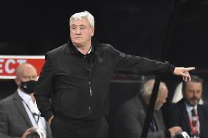 史蒂夫·布鲁斯：执教纽卡后期曾遭遇死亡威胁，不得不找警察介入