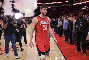 乌度卡：申京应该每年都入选全明星 我们觉得他配得上这个荣誉