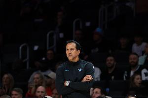 斯波谈是否摆烂：我们的球队文化就是每场必争 30年来一直如此