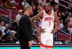 帕金斯：火箭是截止日大输家市场那么多控卫他们却什么也不做